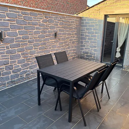 La Grange D Hôte Hébergement de vacances *